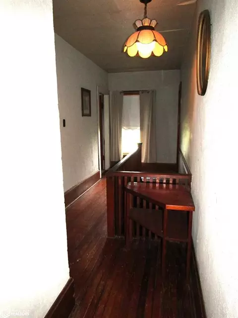 Entry Way - 205 Road M47, Walnut, IA 51577 photo 10 of 10