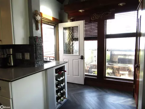 Entry Way - 205 Road M47, Walnut, IA 51577 photo 1 of 10