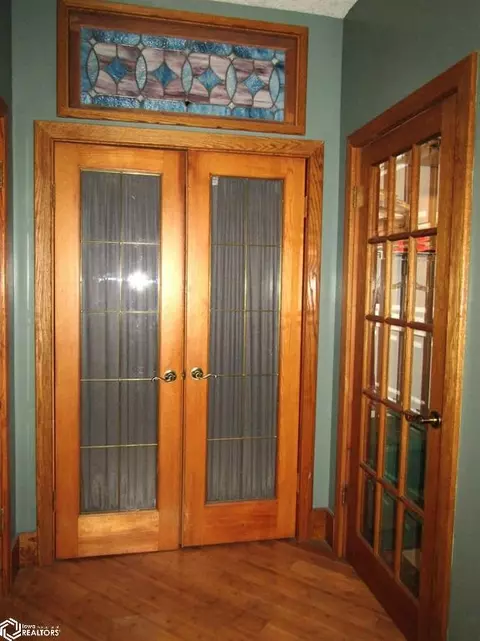 Entry Way - 205 Road M47, Walnut, IA 51577 photo 5 of 10