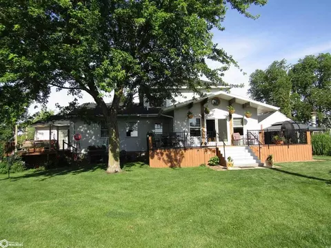 Exterior - 205 Road M47, Walnut, IA 51577 photo 11 of 26