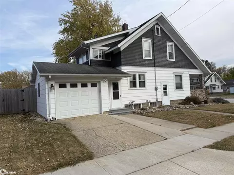 900 Main Ave, Clear Lake, IA 50428