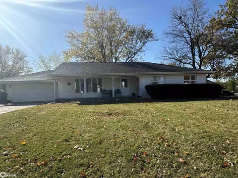 524 E Arkansas Ave, Bloomfield, IA 52537