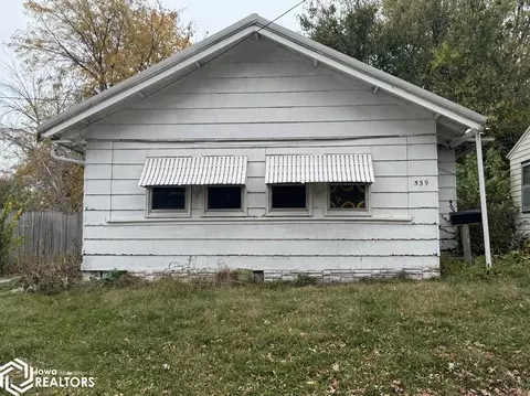 539 N 12th St, Centerville, IA 52544