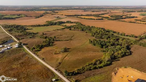 163 Rd Ave, Delta, IA 52550