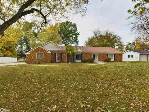 1557 N Van Buren Ave, Ottumwa, IA 52501