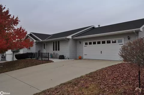 1031 Rolene Rd, Carroll, IA 51401