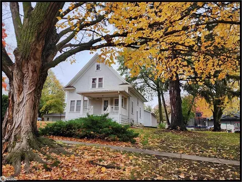 1105 Locust St, Atlantic, IA 50022