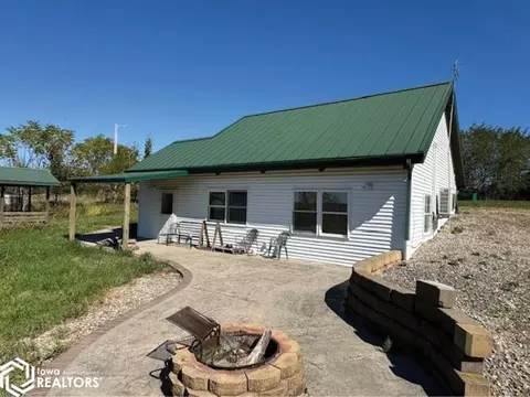27820 290th St, Bonaparte, IA 52620 photo 5