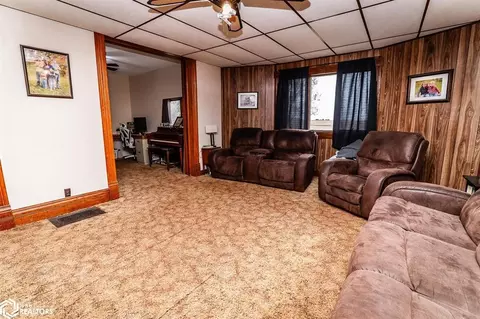 11617 280th St, Conrad, IA 50621 photo 22