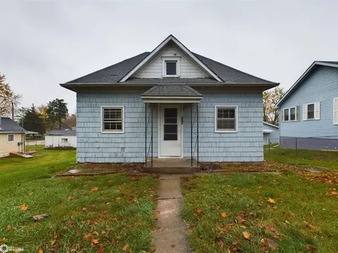 706 S Webster St, Ottumwa, IA 52501