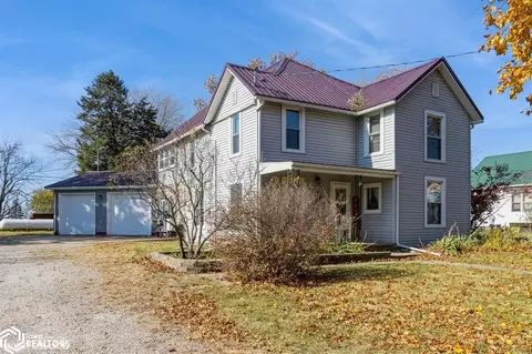 303 S Main St, Crawfordsville, IA 52621