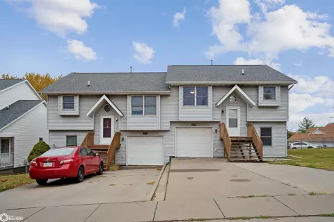 2139 14th St, Coralville, IA 52241