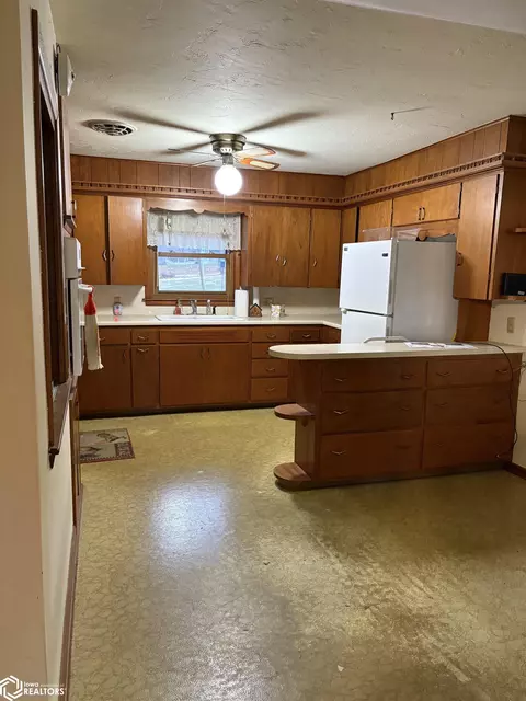 809 Eastern Ave, Red Oak, IA 51566 photo 11