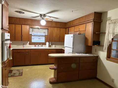 809 Eastern Ave, Red Oak, IA 51566 photo 9