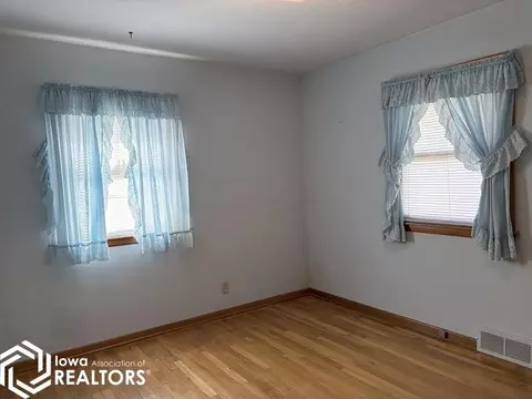 809 Eastern Ave, Red Oak, IA 51566 photo 17