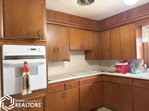809 Eastern Ave, Red Oak, IA 51566 photo 7