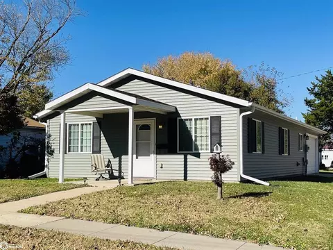 1608 Green St, Burlington, IA 52601