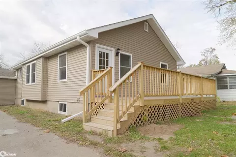 1515 35th St, Fort Madison, IA 52627