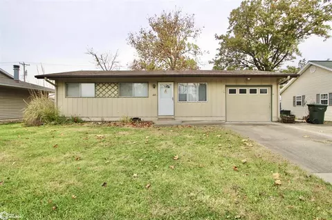 44 Pleasant Ln, Keokuk, IA 52632