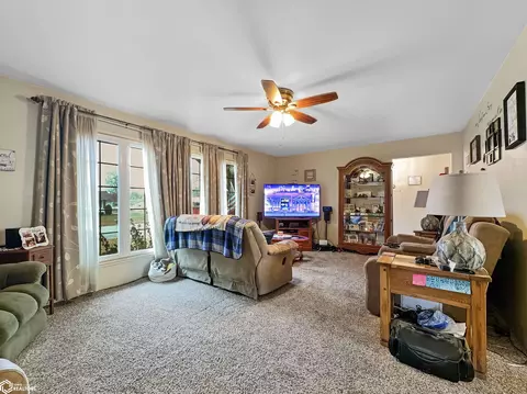 29 Windsor Blvd, Hampton, IA 50441 photo 10