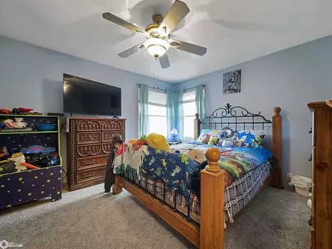 29 Windsor Blvd, Hampton, IA 50441 photo 13