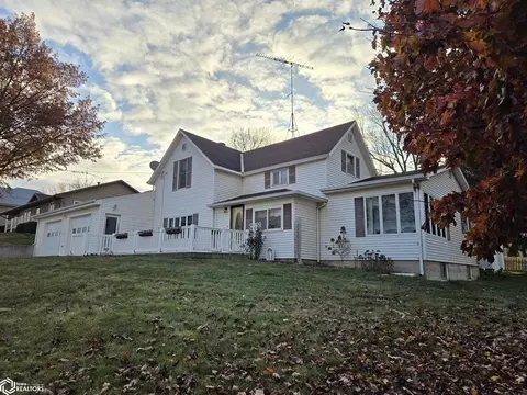 17661 Guthrie St, Carroll, IA 51401