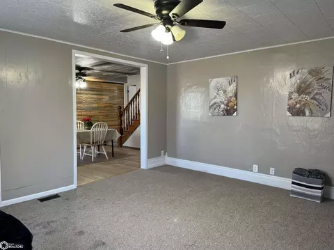 606 S Pine St, Creston, IA 50801 photo 6