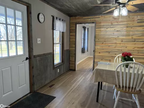 606 S Pine St, Creston, IA 50801 photo 4
