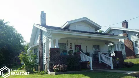 1305 Campbell Ave, Burlington, IA 52601