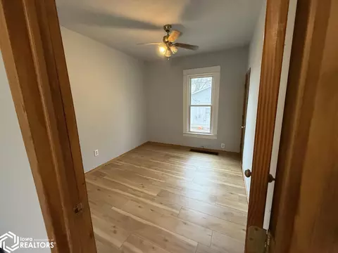 517 N 6th St, Centerville, IA 52544 photo 17