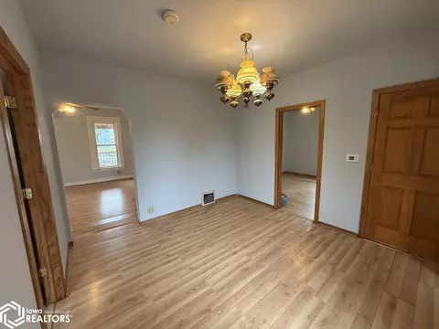 517 N 6th St, Centerville, IA 52544 photo 14