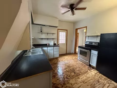 517 N 6th St, Centerville, IA 52544 photo 26