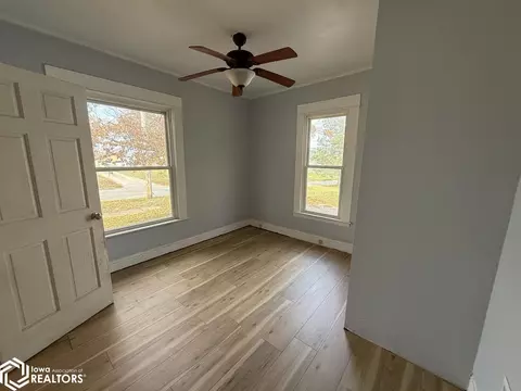 517 N 6th St, Centerville, IA 52544 photo 10