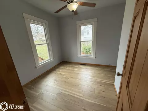 517 N 6th St, Centerville, IA 52544 photo 21