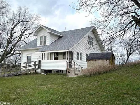 11396 450th St, Derby, IA 50068 photo 8