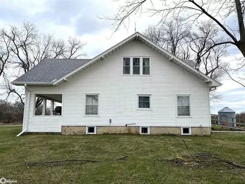 11396 450th St, Derby, IA 50068 photo 4