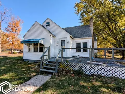 306 E Green St, Augusta, IL 62311