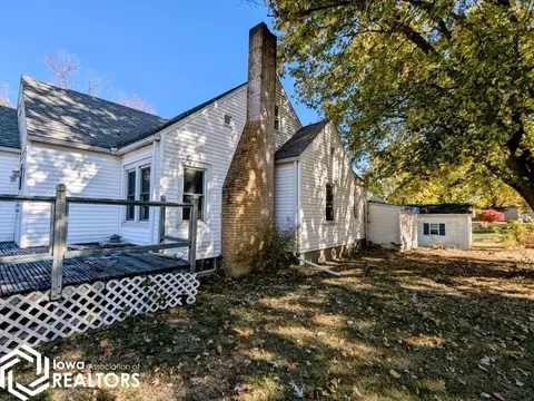 306 E Green St, Augusta, IL 62311 photo 10