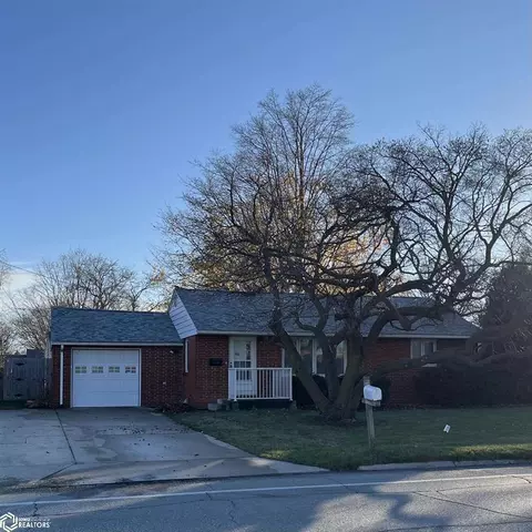 1609 6th St SW, Mason City, IA 50401