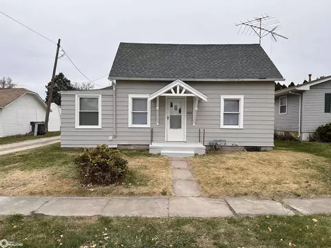 808 Whitewood St, Burlington, IA 52601