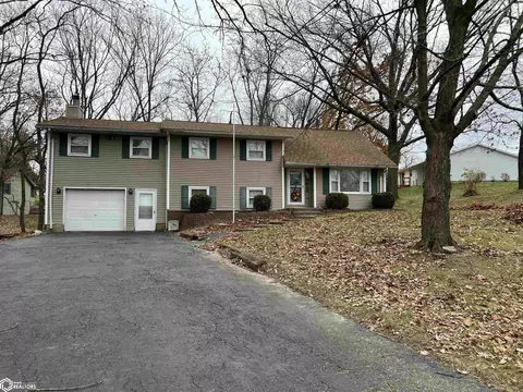 1415 Grove St, Hamilton, IL 62341
