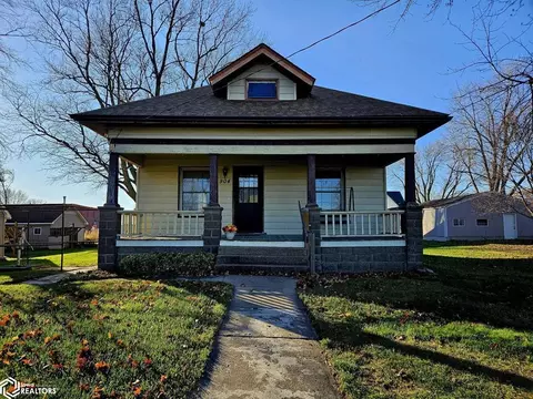 904 2nd St, Batavia, IA 52533