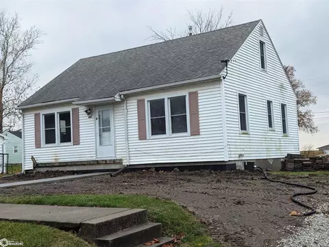 408 2nd St, West Point, IA 52656