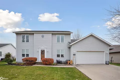 1611 Koestner St, Burlington, IA 52601