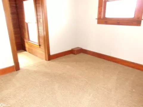 Bedroom - 207 E 5th St, Atlantic, IA 50022 photo 2 of 4