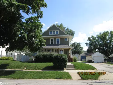 Exterior - 207 E 5th St, Atlantic, IA 50022 photo 6 of 11