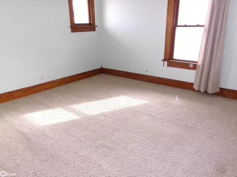 Bedroom - 207 E 5th St, Atlantic, IA 50022 photo 3 of 4