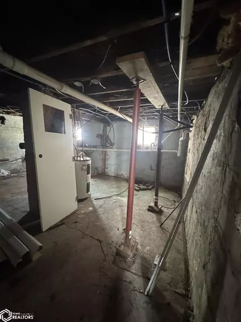 Other - 1113 W State St, Centerville, IA 52544 photo 5 of 6