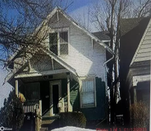 443 E 4th St, Ottumwa, IA 52501