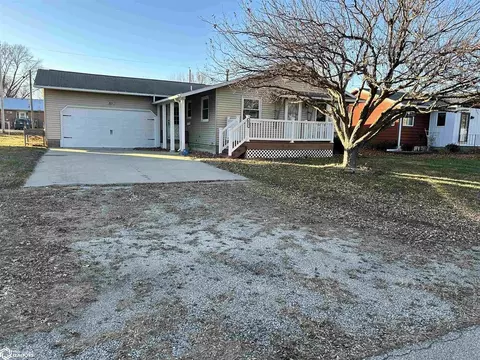 633 Way Ave, Woden, IA 50484